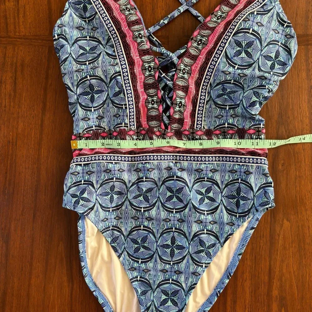 La Blanca Realist Printed Criss Cross Swimsuit 8